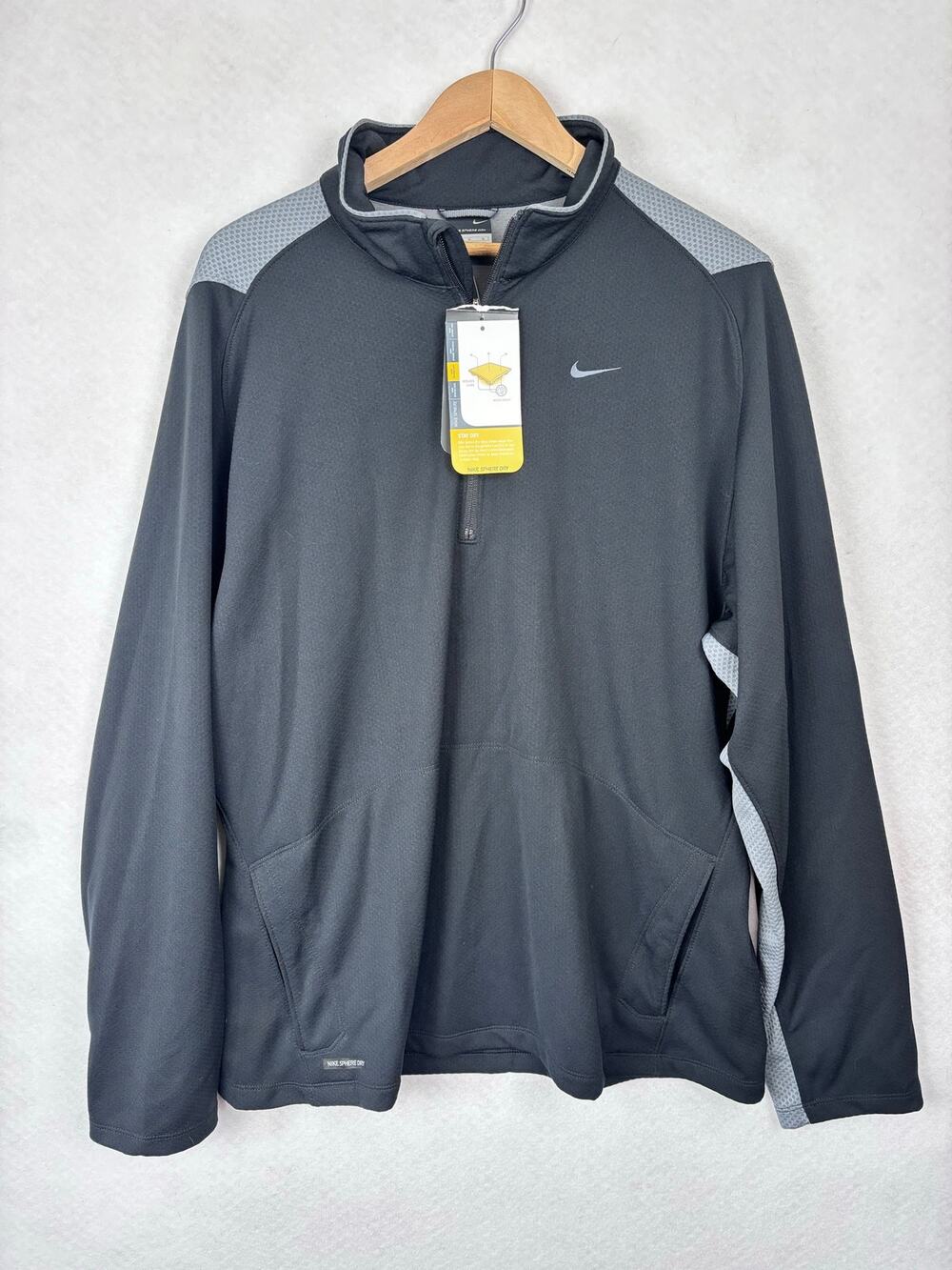 Nike Sphere Dry Quarter Zip Pullover Men’s Large Black Gray Athletic Golf Top